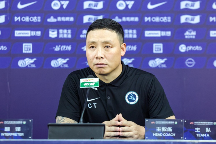 开云体育娱乐-媒体人：陈涛从冬训到现在瘦了20多斤 刘建业在铜梁龙滴酒不沾